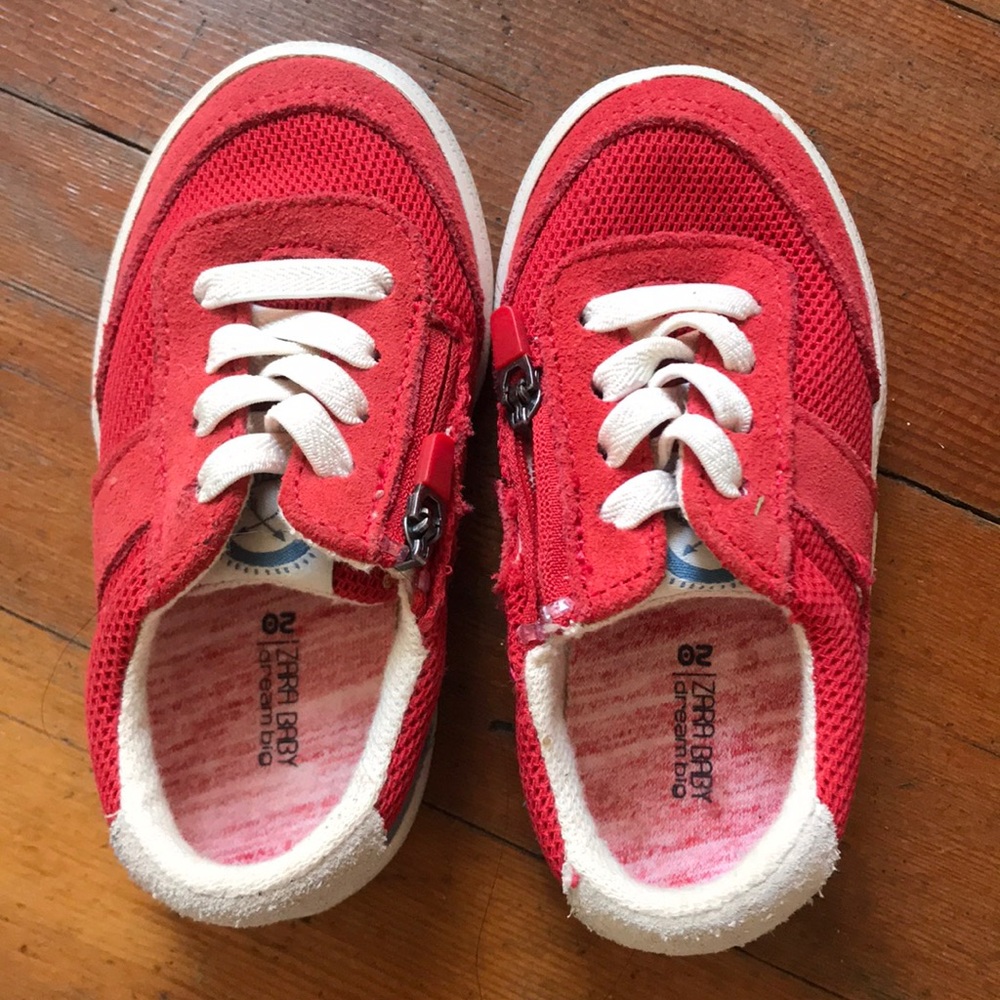 Zara baby red sneakers | size 20/4